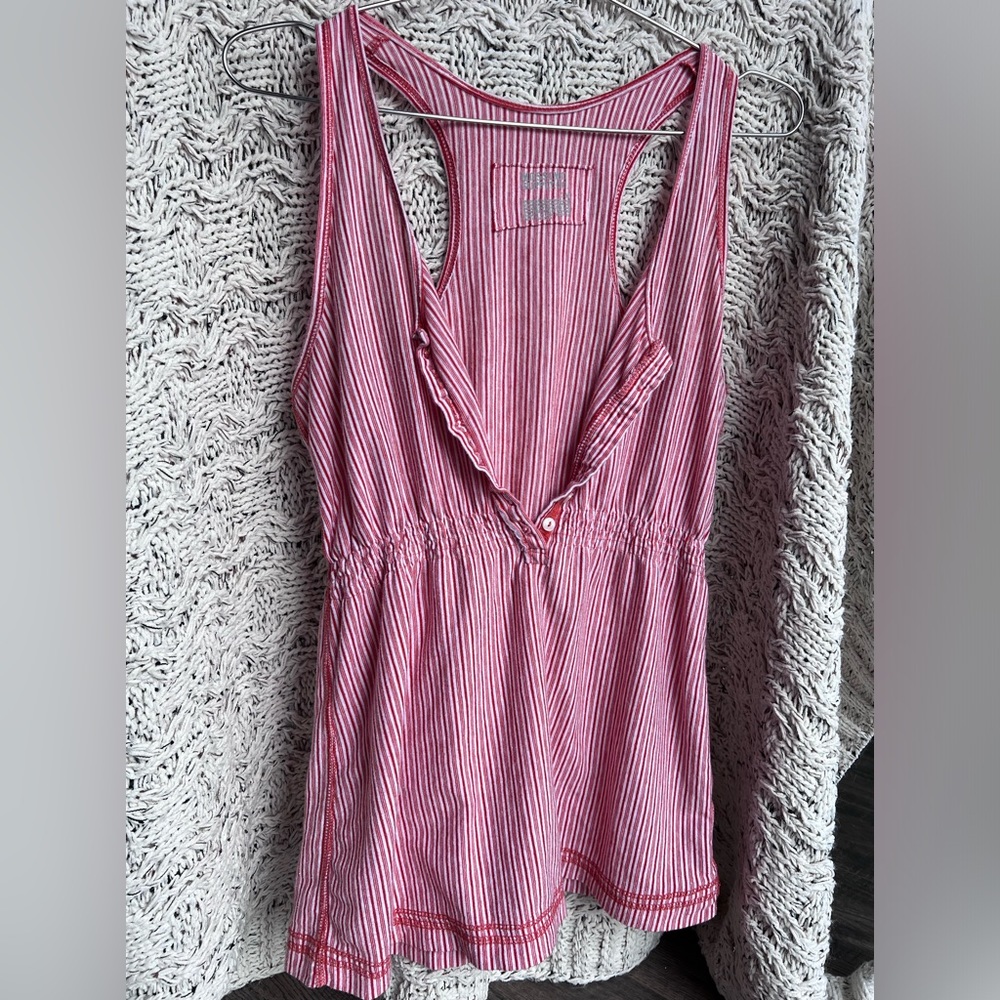 Women’s Mossimo tank